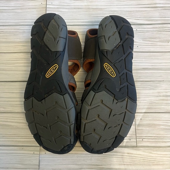 *not for sale* KEEN Clearwater CNX - Picture 4 of 4